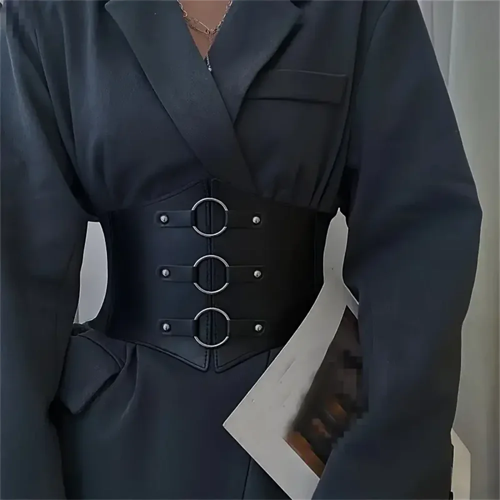 1pcs Fashionable Gothic Corset Belt Triple Buckle with Black Rivet Studs Elastic Waspie Waistband for Punk Perfect for Coats