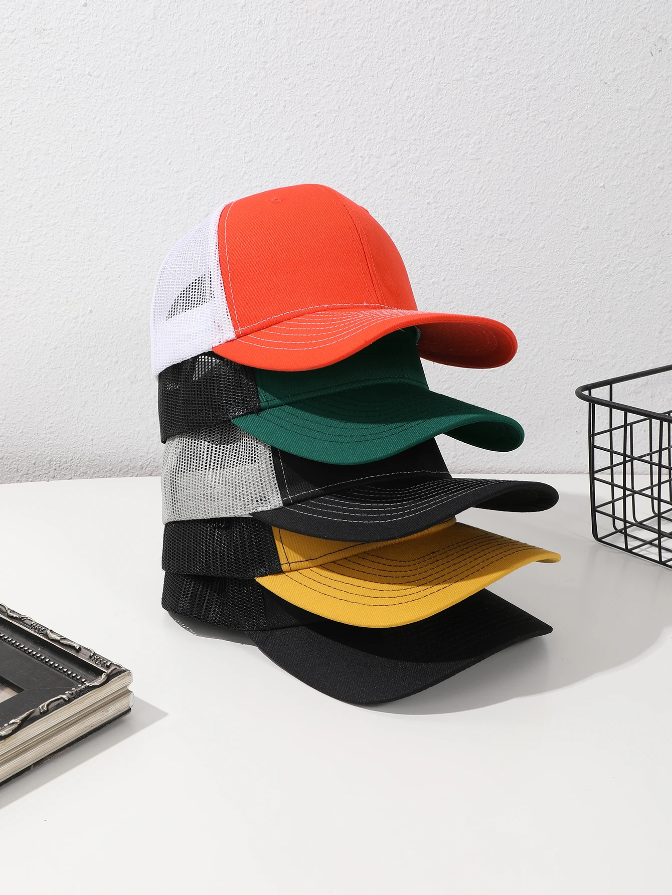 Fashionable Sun Hats Summer Breathable Mesh Men's and Women's Hats Outdoor Solid Color Light Plate Baseball Caps Casual Hats