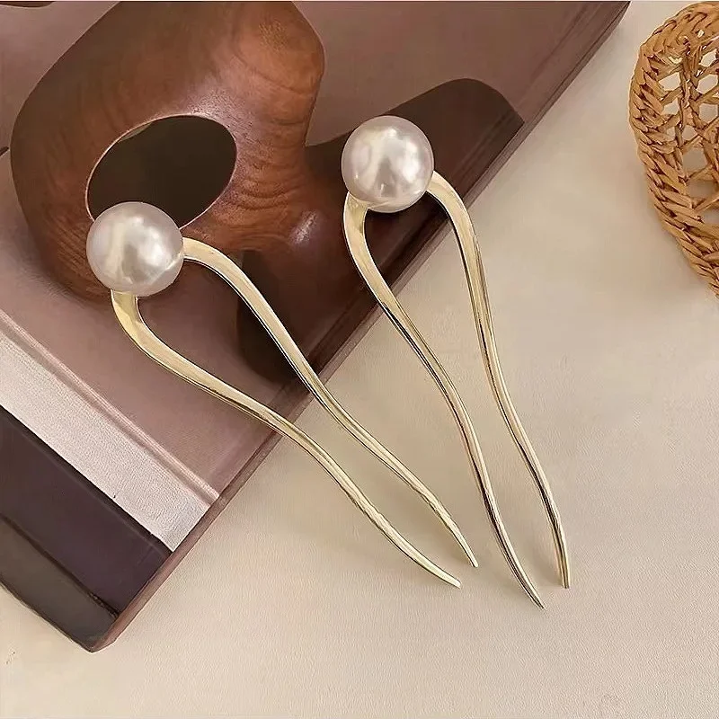 New Pearl Hairpins Korean U-shaped Metal Shell Hair Clip Pins Women Girls Hair Sticks Bun Maker Hair Styling Accessories Gifts