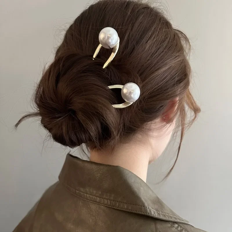 New Pearl Hairpins Korean U-shaped Metal Shell Hair Clip Pins Women Girls Hair Sticks Bun Maker Hair Styling Accessories Gifts