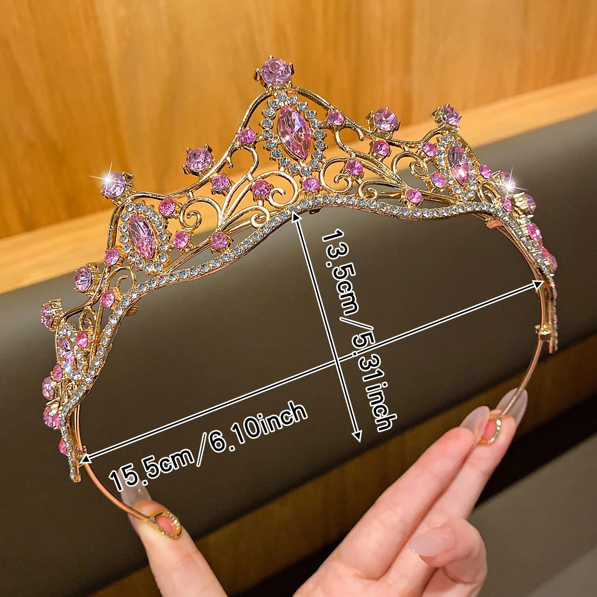 1 large crown fashionable crown headband suitable for performances and birthdays as a hair accessory