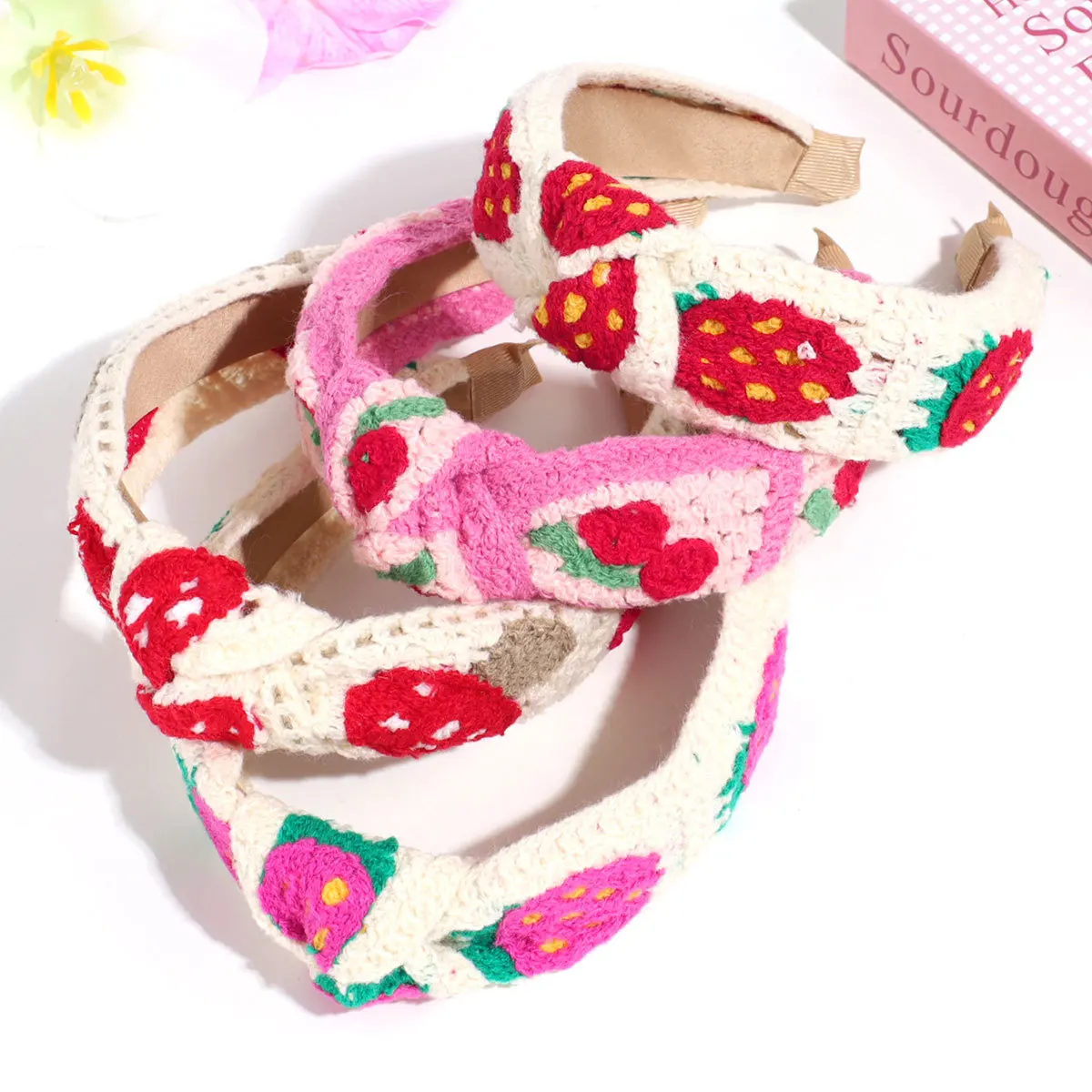 Bohemian Sweet Knitted Flowers With Wide-Brimmed Knotted Headbands, Cute Strawberry Temperament Headbands Pressed Hair