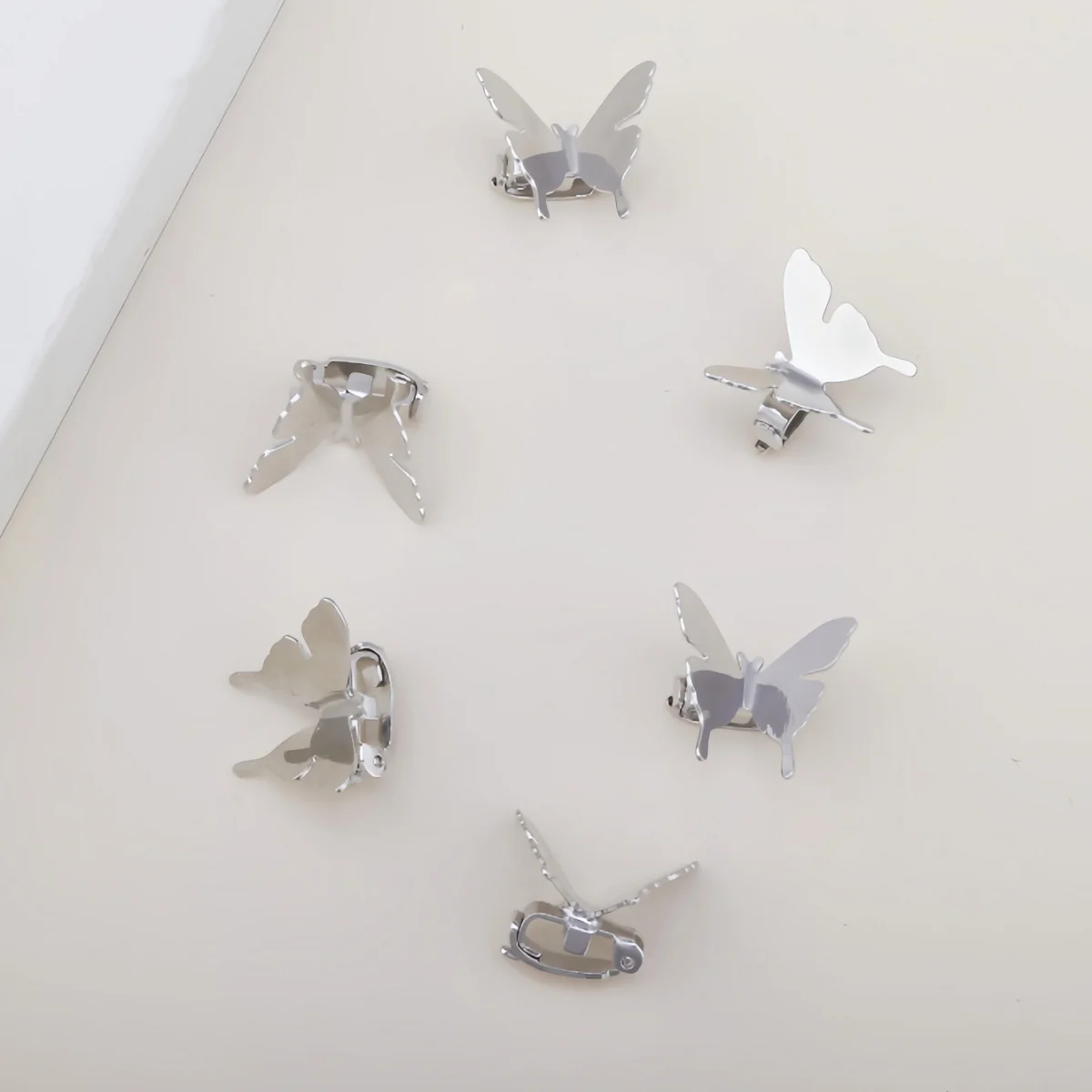 6PCS/12PCS Ladies Metal Butterfly Small hair claw Street Punk style Personality Hair accessories Hairpin Braided hair Decorative