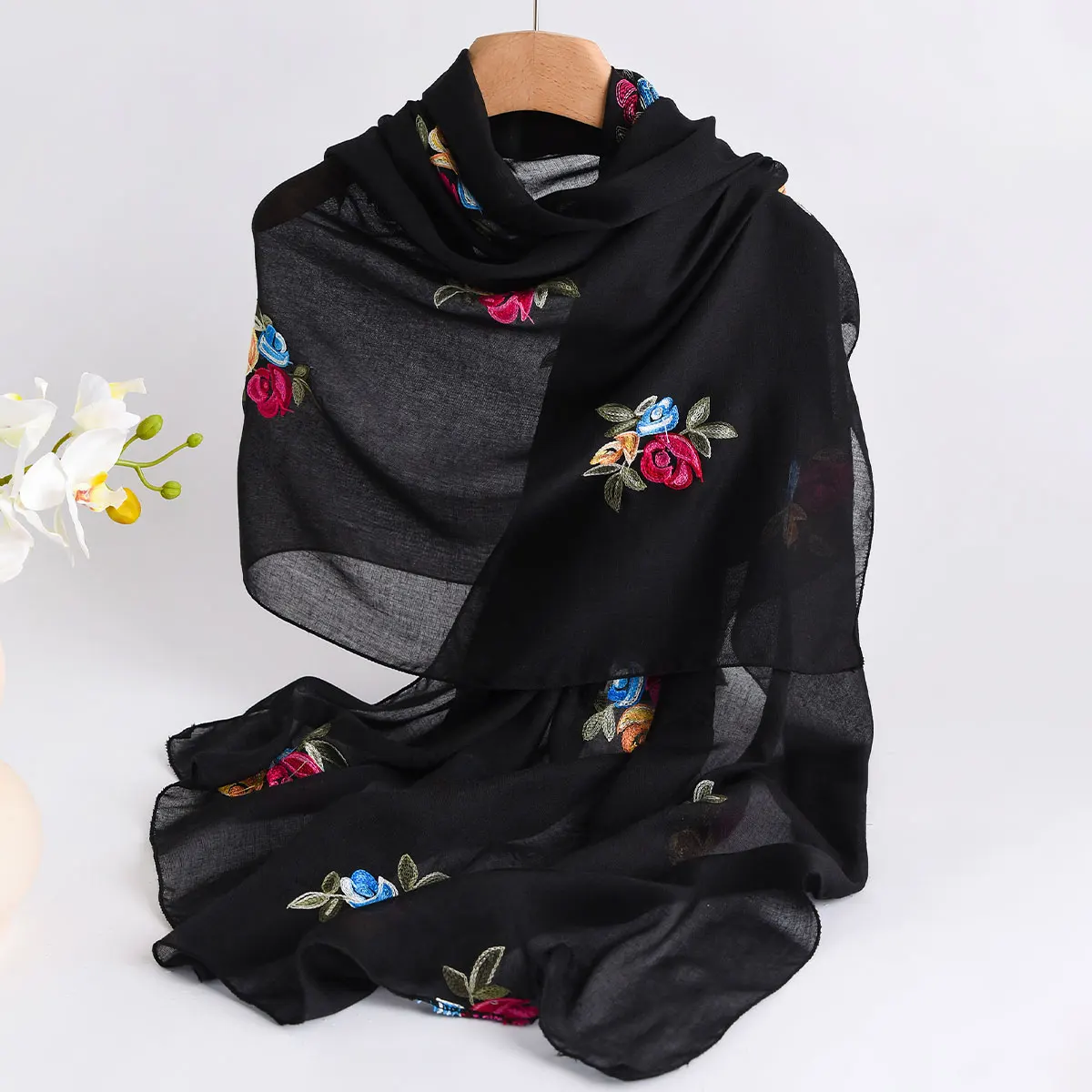 Spring and Summer Lightweight Breathable Cotton and Linen Embroidery Scarf Ethnic Style Fashionable Soft Women's Sunscreen Scarf