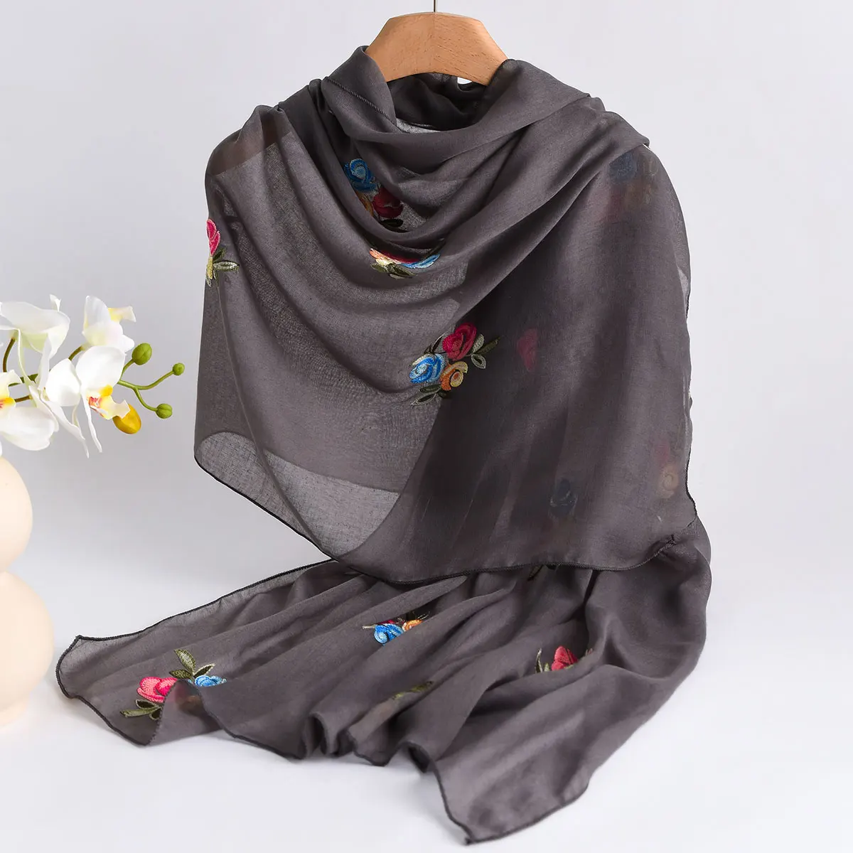 Spring and Summer Lightweight Breathable Cotton and Linen Embroidery Scarf Ethnic Style Fashionable Soft Women's Sunscreen Scarf