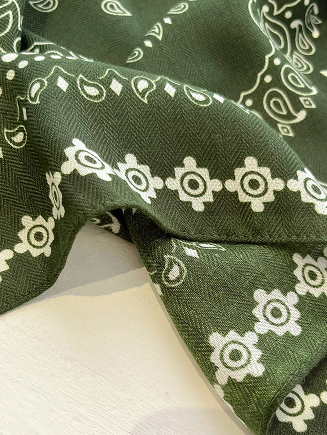 70cm Cashew Print Square Scarf Women’s Breathable Imitation Silk Bandanna Luxury Female Neckerchief Fashion Hijab Spring/Summer
