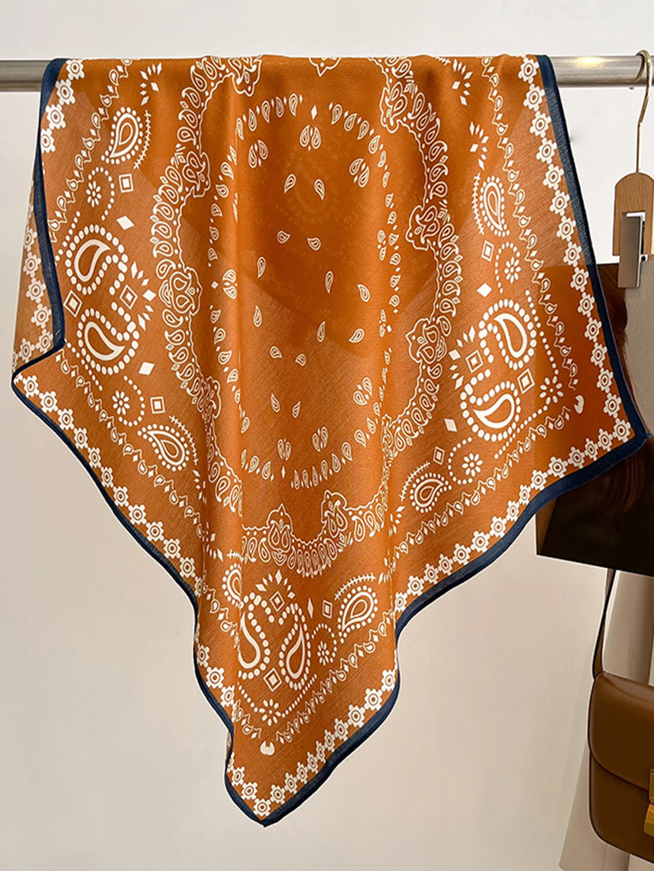 70cm Cashew Print Square Scarf Women’s Breathable Imitation Silk Bandanna Luxury Female Neckerchief Fashion Hijab Spring/Summer