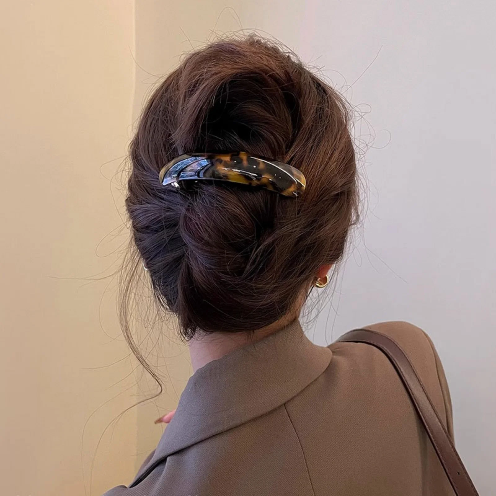 1PC One Word Spring Clip Hair Clip Female Back of the Head Advanced Feeling Hairpin Hair Fixing Clip Temperament Arc Ponytail Cl