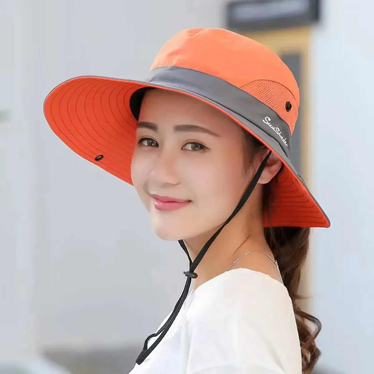 Women's Outdoor Large Brim Ponytail Fishing Hat with Quick Drying and Sun Protection, Perfect for Beach Traveling and Cycling