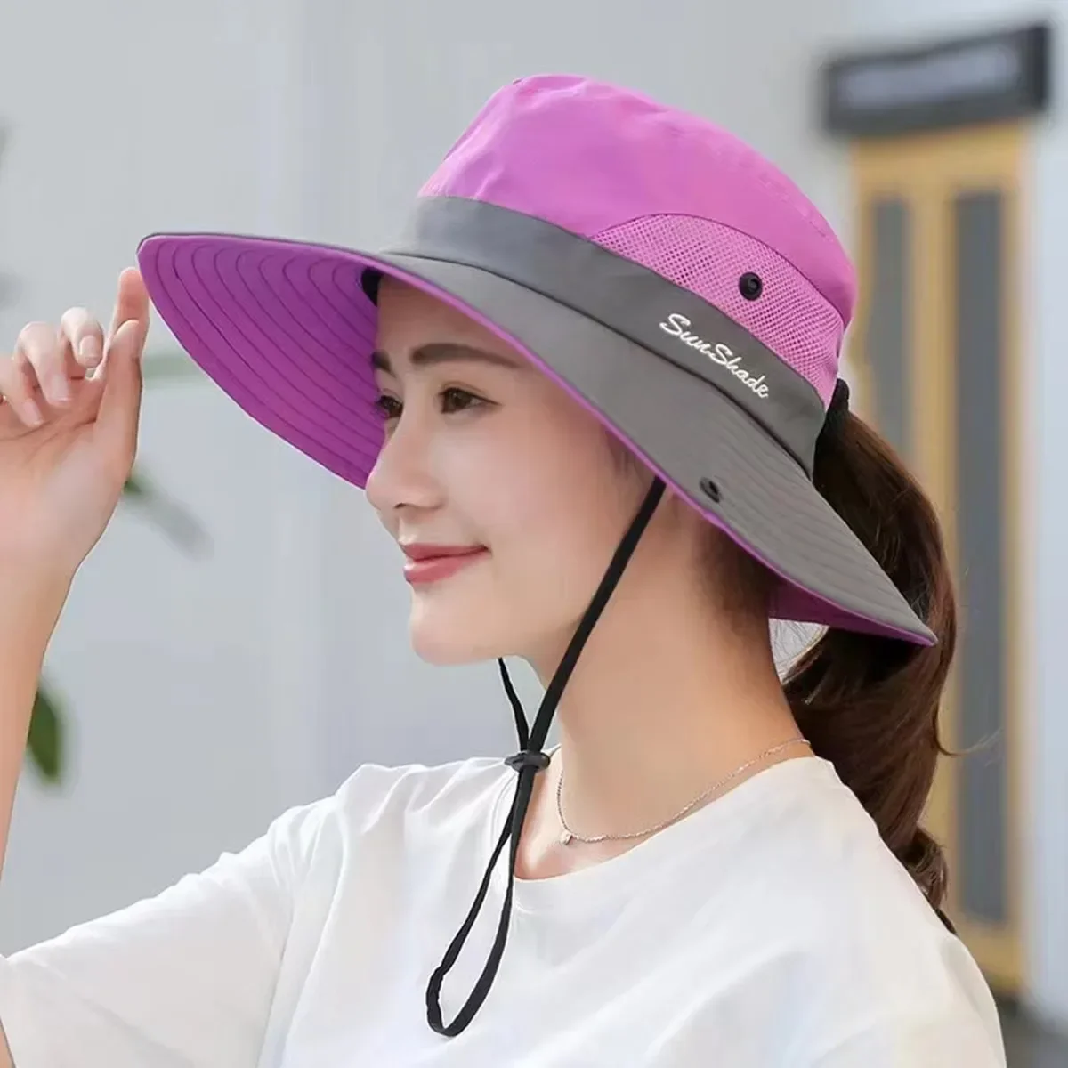Women's Outdoor Large Brim Ponytail Fishing Hat with Quick Drying and Sun Protection, Perfect for Beach Traveling and Cycling