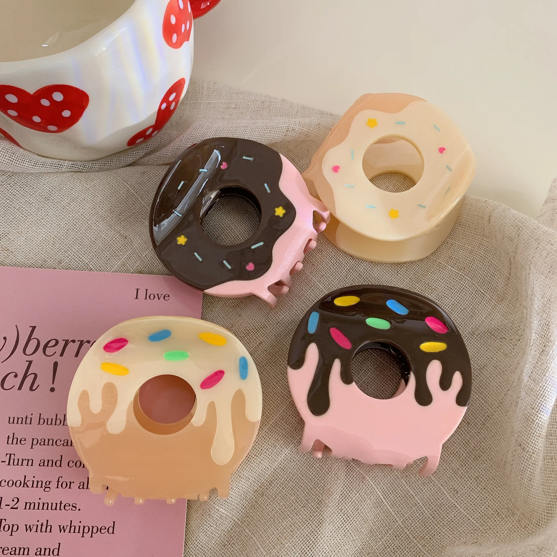 1pc  New Acetic Acid Hair Grab Creative Donut Hair Clip Cute Round Grab Clip Back of Head Disc Hair Shark Clip Hair Accessory