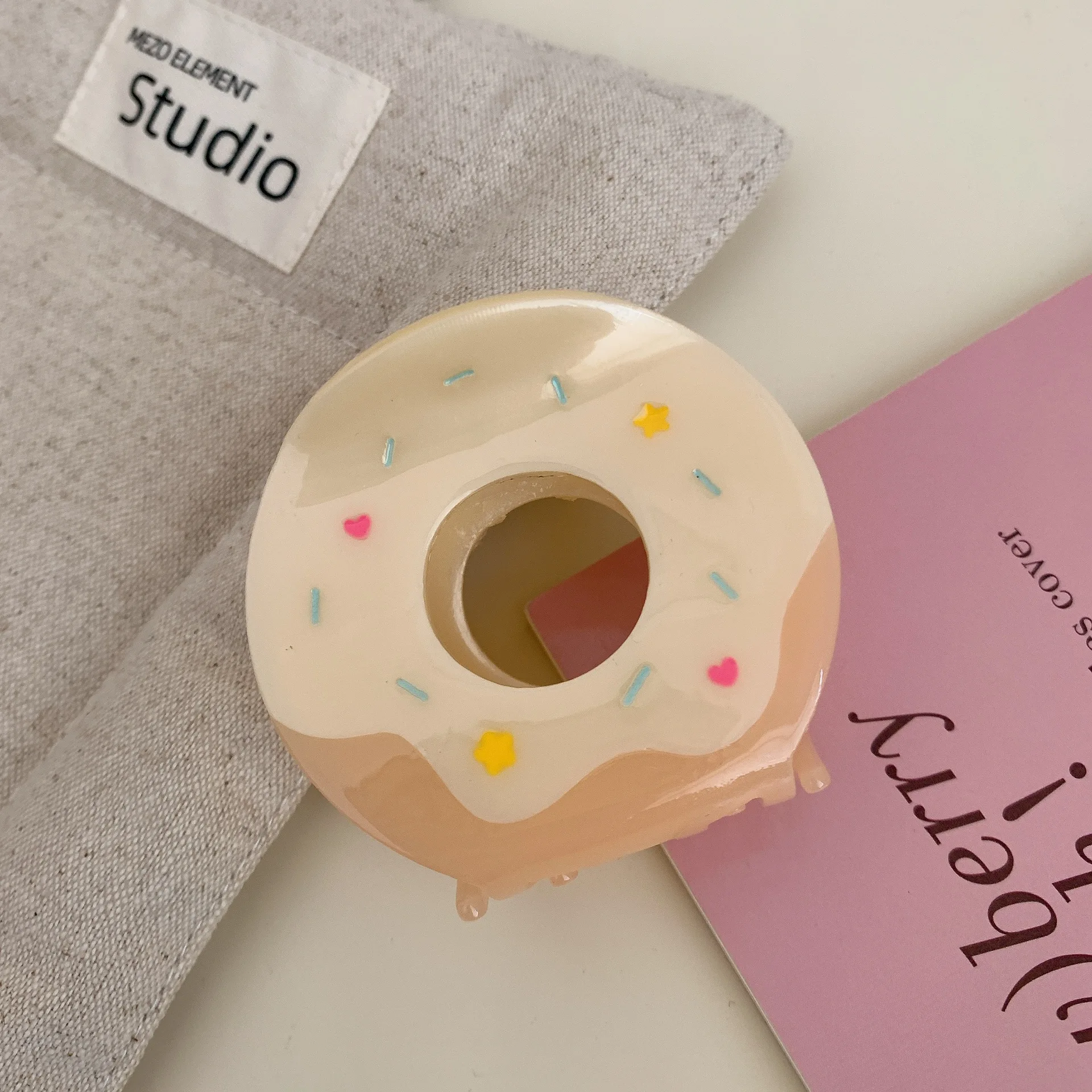 1pc  New Acetic Acid Hair Grab Creative Donut Hair Clip Cute Round Grab Clip Back of Head Disc Hair Shark Clip Hair Accessory