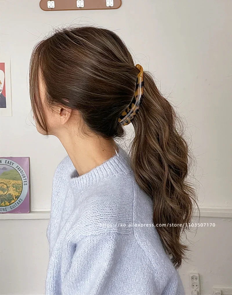 French retro curved banana clip ~ South Korea France leopard-print tortoise shell ponytail clip vertical clip back of the head h