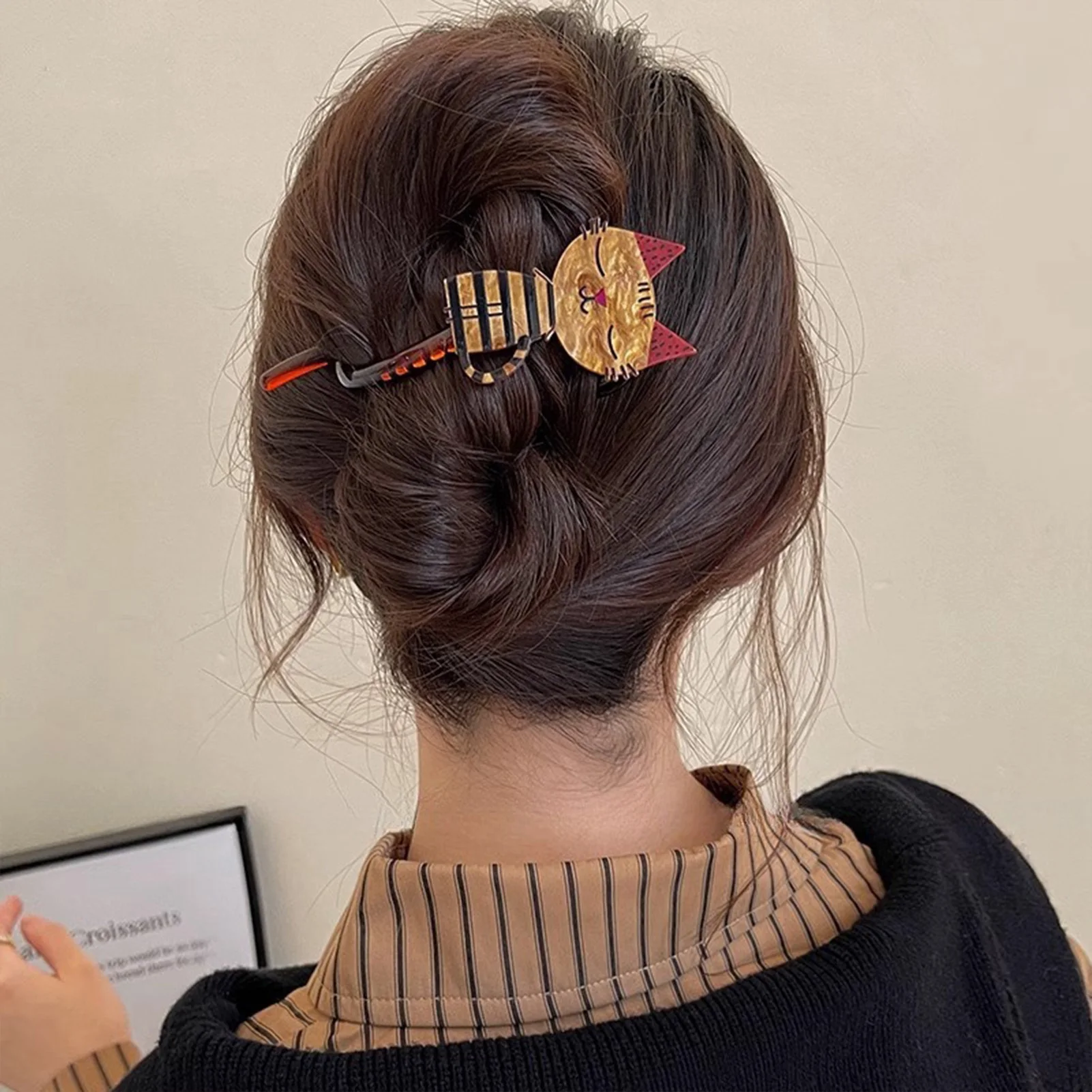 Cartoon Cat Shape Barrettes Creative Vintage Cute Gripper For Women Girls Student Pan Hair Low Ponytail Fixed Twist Clip 1pc