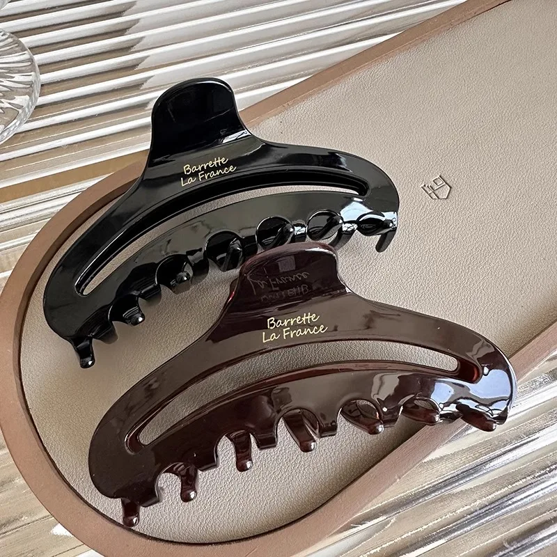 New French Gold Label Hollow Large Acetate Hair Claw Light Luxury Claw Clip Crab Hair Clip for Women Hair Accessories