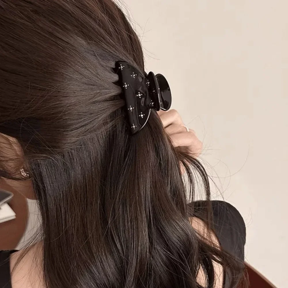 New 2025 Shinning Crystal Stars Acetate Hair Claw Clips for Women Girls Luxury Medium Size Catch Grip Styling Hair Accessories