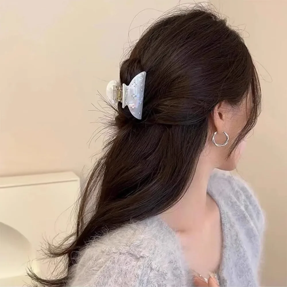 New 2025 Shinning Crystal Stars Acetate Hair Claw Clips for Women Girls Luxury Medium Size Catch Grip Styling Hair Accessories
