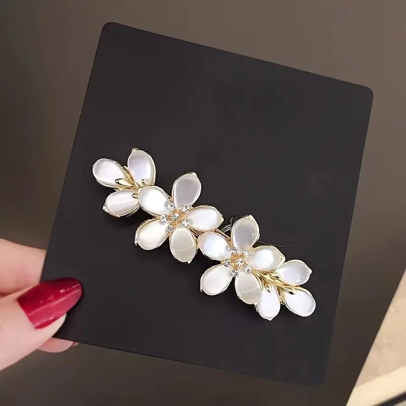 1pcs White Flower Imitation Pearl Hair Clip Boutique Opal Design Stylish Horizontal Clip for Women’s Fashion Hair Accessories