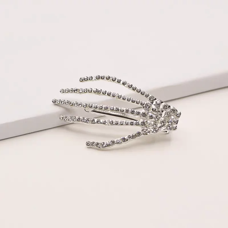 2PC Fashion Alloy Crystal Skeleton Hand Hairpin Hair Side Clips for Women Girls Nightclub Hair Accessories Tool