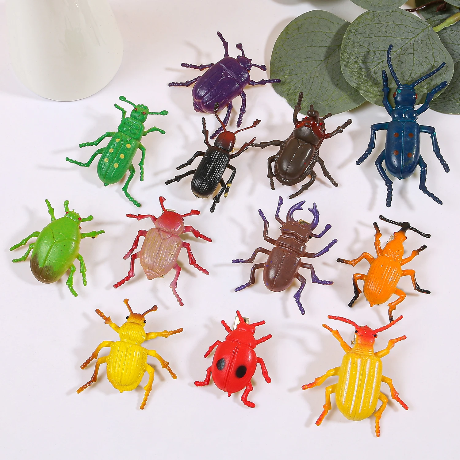 12pcs Cartoon Beetle Hair Clips Cute Simulated Beetle Hair Pins Set for Women Girls Cute Design Resin Hairpin for Party