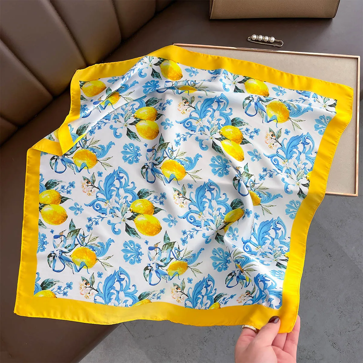 1pcs Summer Bright Color Oil Painting Lemon Print Small Square Women Satin Neck Tie Scarfs Soft Neat Ladies Neckerchiefs