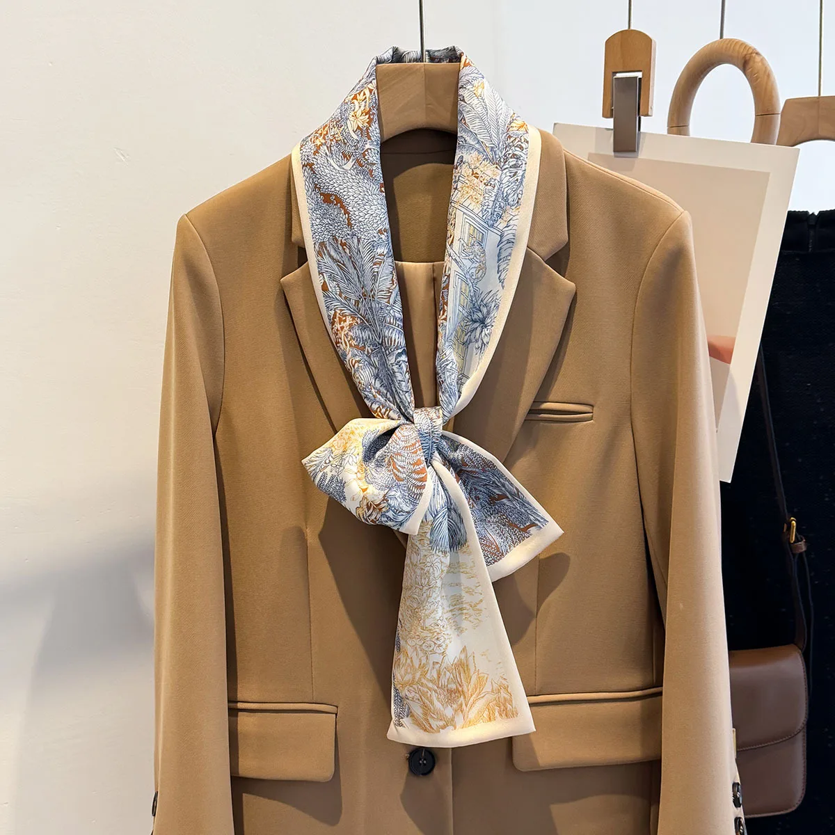 Luxury Design Scarf For Women Soft Satin Headband Neckerchief Foulard Female Hair Scarfs Neck Tie Lady Skinny Scarves