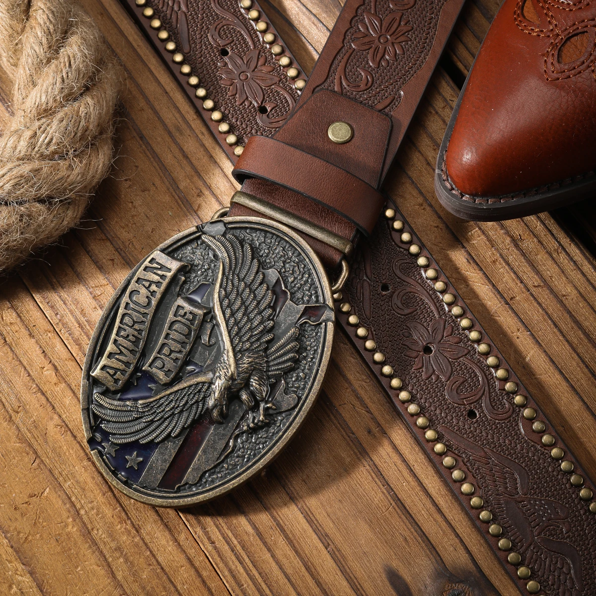 Vintage and fashion collision!  PU leather alloy buckle waistband, for both men and women, to create a personalized western styl