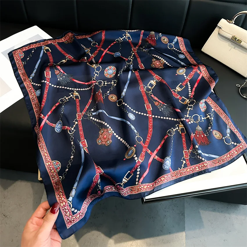 New Four Seasons Fashion Print Silk Square Scarf 70x70cm Fashionable Four Seasons Headband Luxury Sunscreen Shawl Bandannas