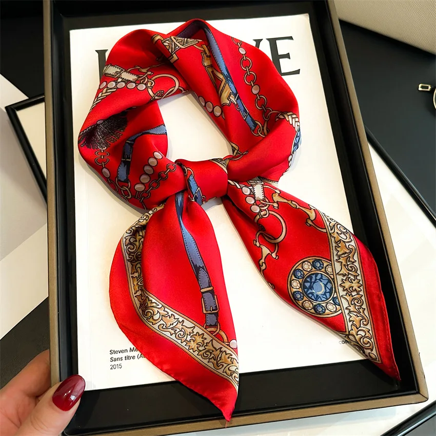 New Four Seasons Fashion Print Silk Square Scarf 70x70cm Fashionable Four Seasons Headband Luxury Sunscreen Shawl Bandannas