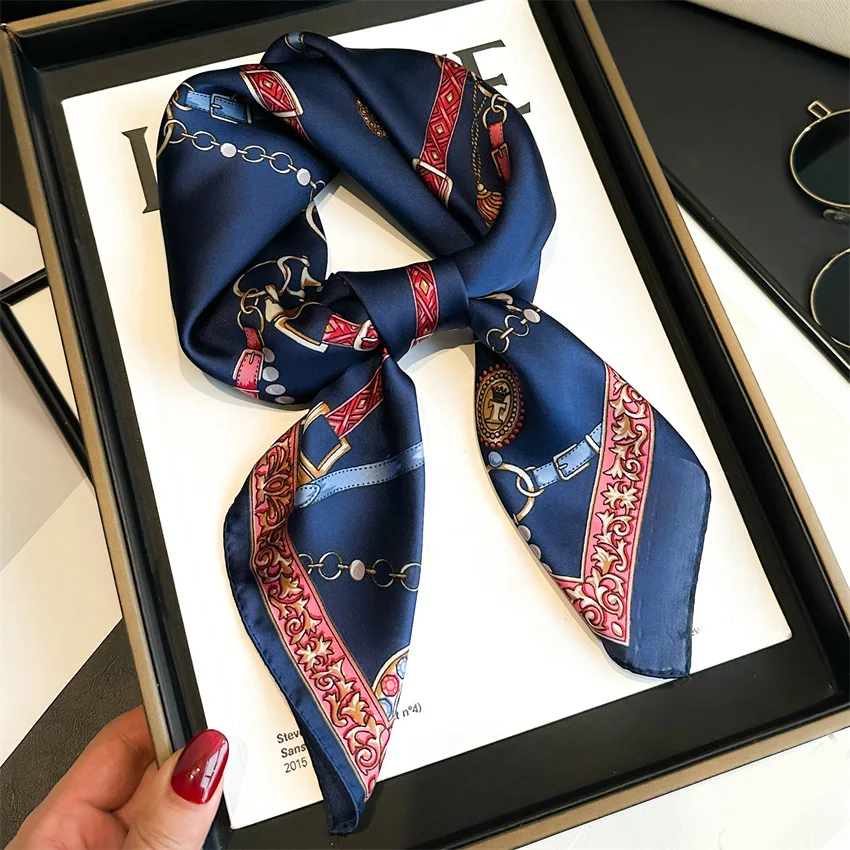 New Four Seasons Fashion Print Silk Square Scarf 70x70cm Fashionable Four Seasons Headband Luxury Sunscreen Shawl Bandannas