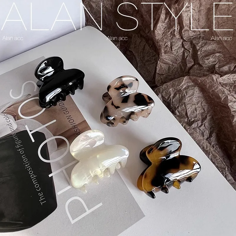 New Sweet Small Mini Hair Claws Acetate Hair Clips for Women Girl Barrettes Crab Clamp Ponytail Hairpin Fashion Accessorie