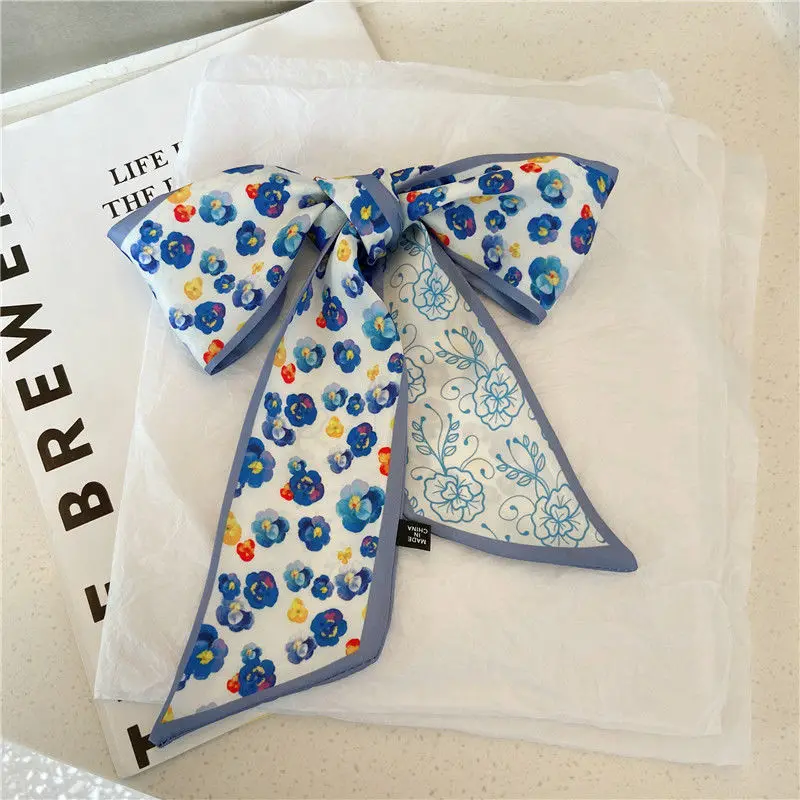 Romantic flower season pastoral silk scarf tied for Women, Lightweight Versatile Bandana Style, Daily Office Party Vacation Boho