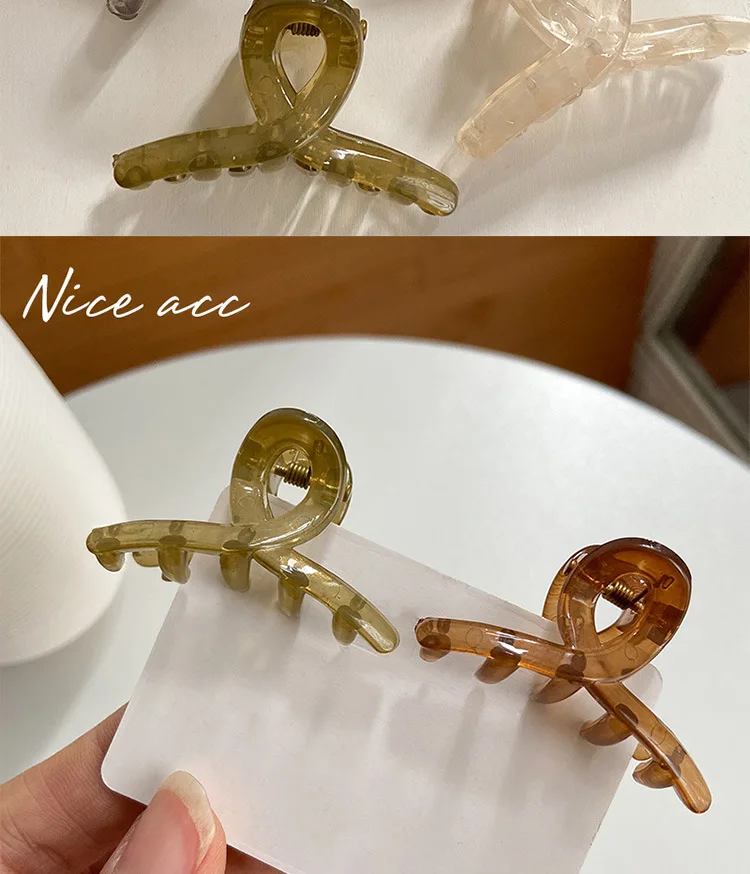 New 4PCS Hair Clip Small Hairpins for A Woman Ladies Hair Clip Barrette Girl Buckle for Hair Claw Accessories