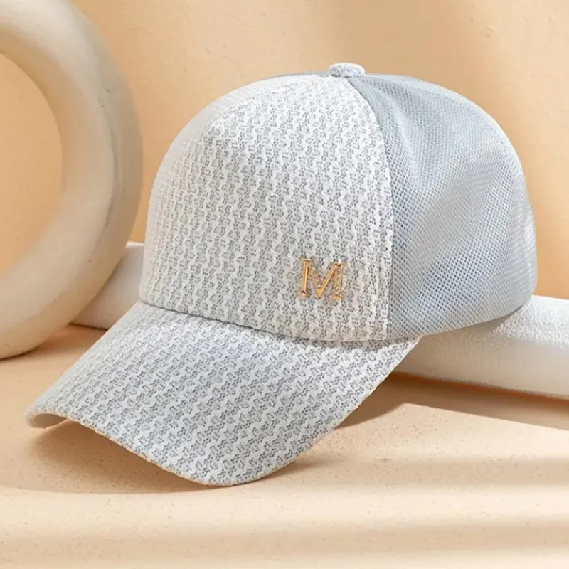 Letter M Decor Baseball Cap Trendy Solid Color Mesh Hats Lightweight Breathable Trucker Hats For Women Daily Use Spring & Summer