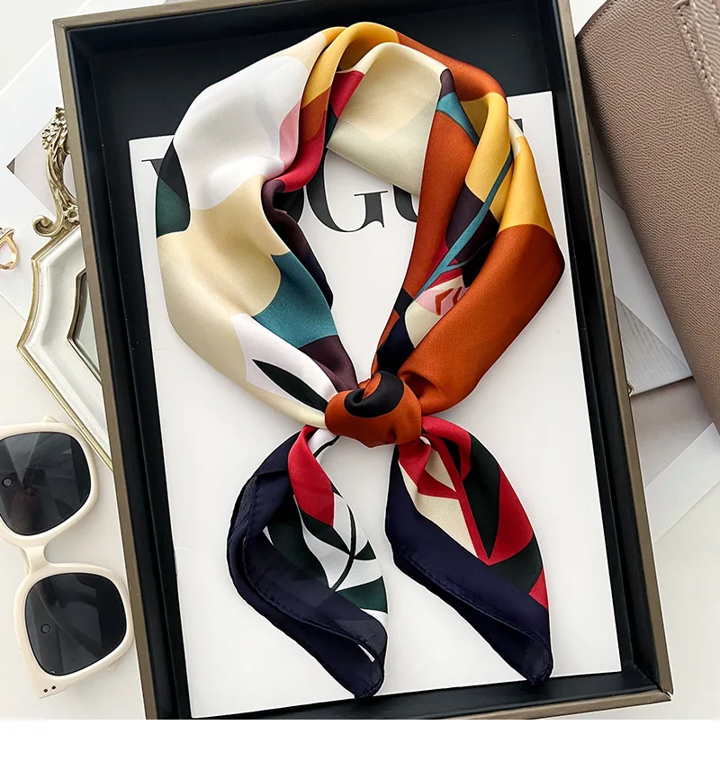 2025 Fashion Luxury Brand 70cm Silk Square Scarf Women Satin Shawl Wrap Hijab Echarpe Neck Tie Female Hair Bandana Headkerchief