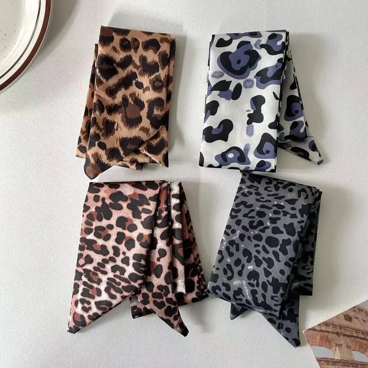 4pcs/set Scarf Women Fashion Leopard Print Hair Bands Imitation Silk Satin Bag Handle Ribbon Tie Neckerchief Foulard