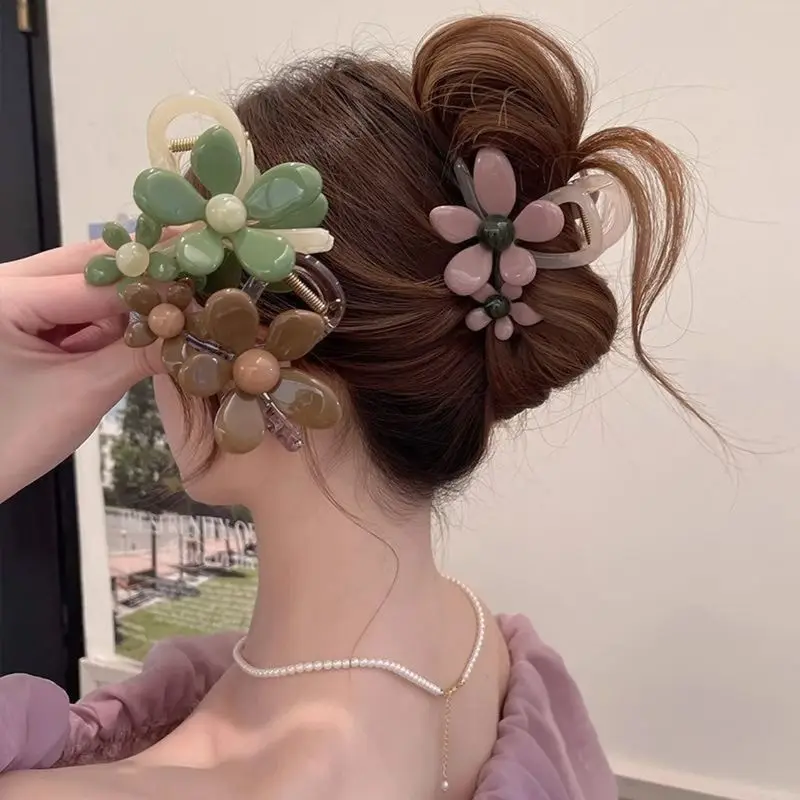 1pc Super fairy flower Korean style grab clip women's new hair clip with high-end temperament and shark clip hair accessory
