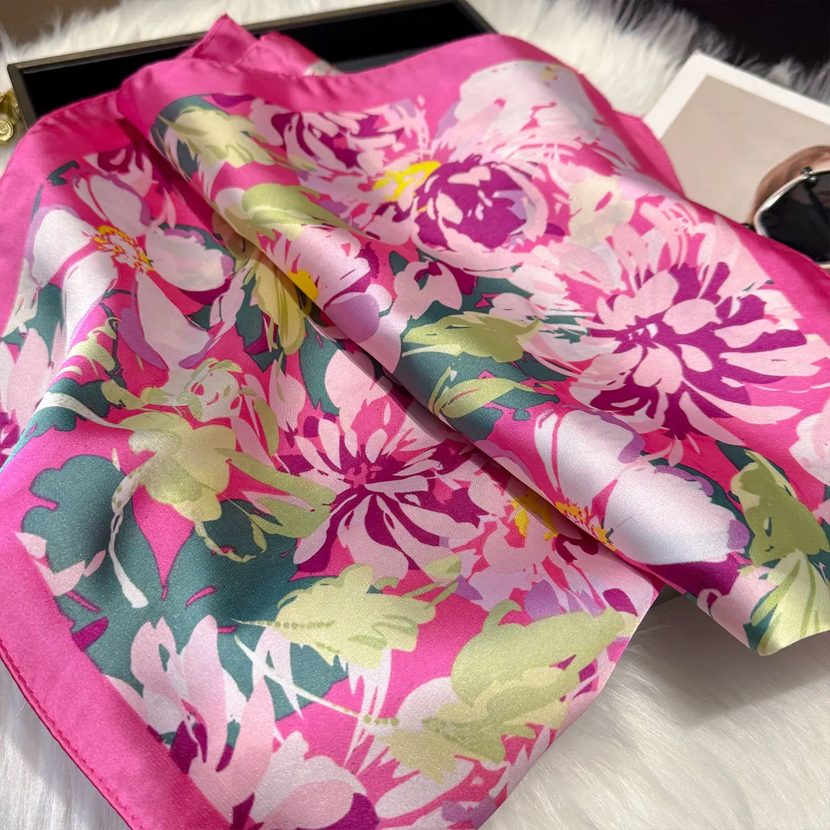 NEW Paisley Silk Square Scarf Women Satin Shawl Wrap Hijab Female Hair Band Wrist Luxury Headkerchief 70*70cm Echarpe Bandana