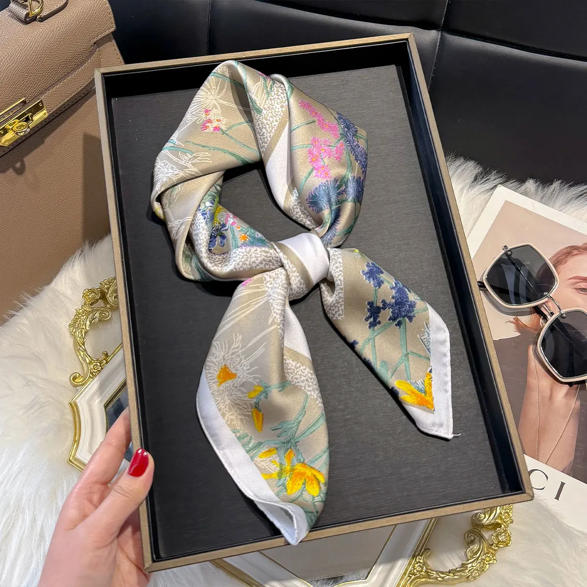 NEW Paisley Silk Square Scarf Women Satin Shawl Wrap Hijab Female Hair Band Wrist Luxury Headkerchief 70*70cm Echarpe Bandana