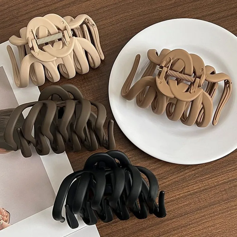 Large Spring Pumpkin Hair Clip Shark Clamp Women's Hair Accessories Hair Cards New Arrival Fashionable Hair Grips for Girls