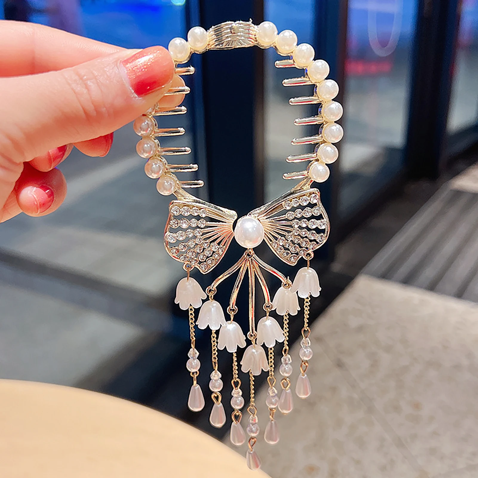 Women's Tassel Diamond Hair Clip Exquisite Glitter Maruko Headband Hair Claw Clip Elegant hair accessory For Girlfriend Wife