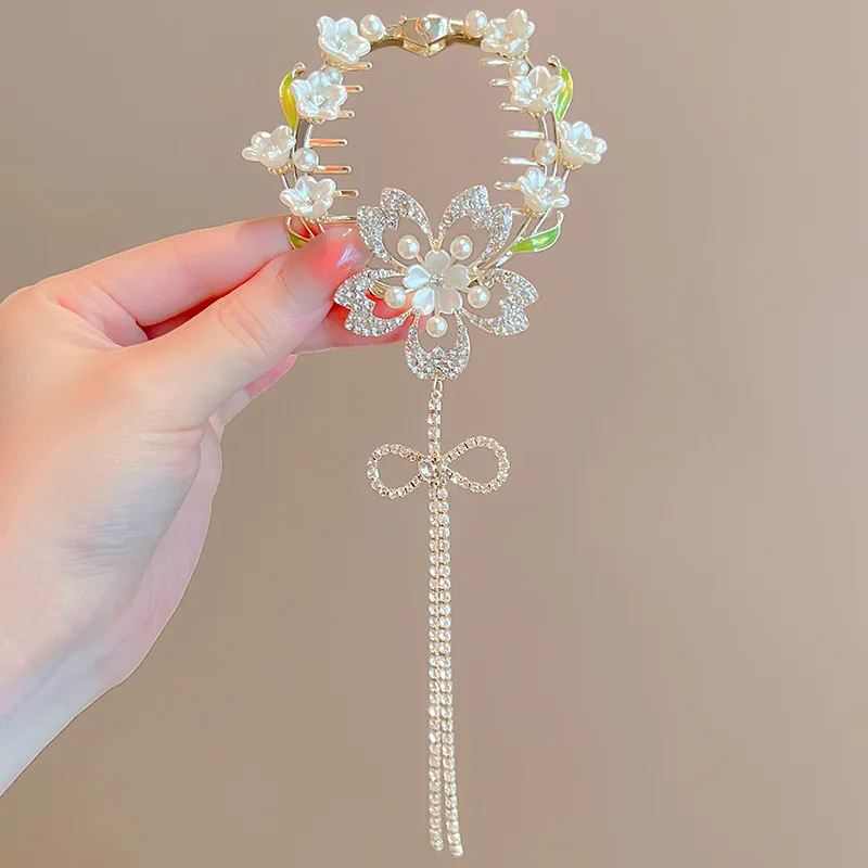 Women's Tassel Diamond Hair Clip Exquisite Glitter Maruko Headband Hair Claw Clip Elegant hair accessory For Girlfriend Wife