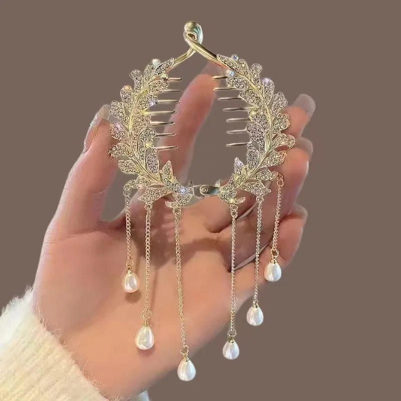 Women's Tassel Diamond Hair Clip Exquisite Glitter Maruko Headband Hair Claw Clip Elegant hair accessory For Girlfriend Wife