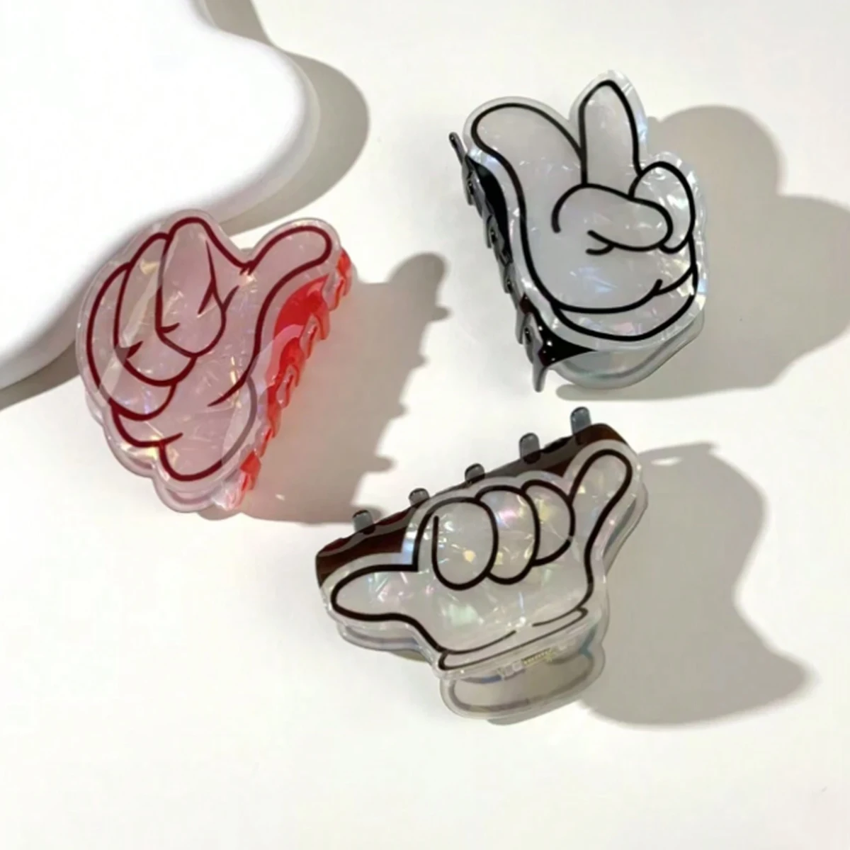 1pc Women's New Simple Casual Acrylic Gesture Hair Clip, Elegant Shark Shaped Ponytail Clip, Minimalist & Unique Hair Accessory