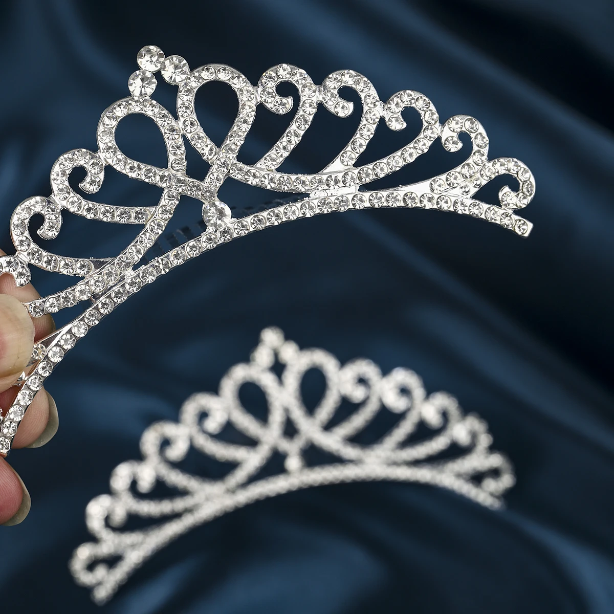 Classic Rhinestone Heart Crown Fashion Jewelry Headpieces Hair Accessories Party Performance Tiara For Women As Gifts
