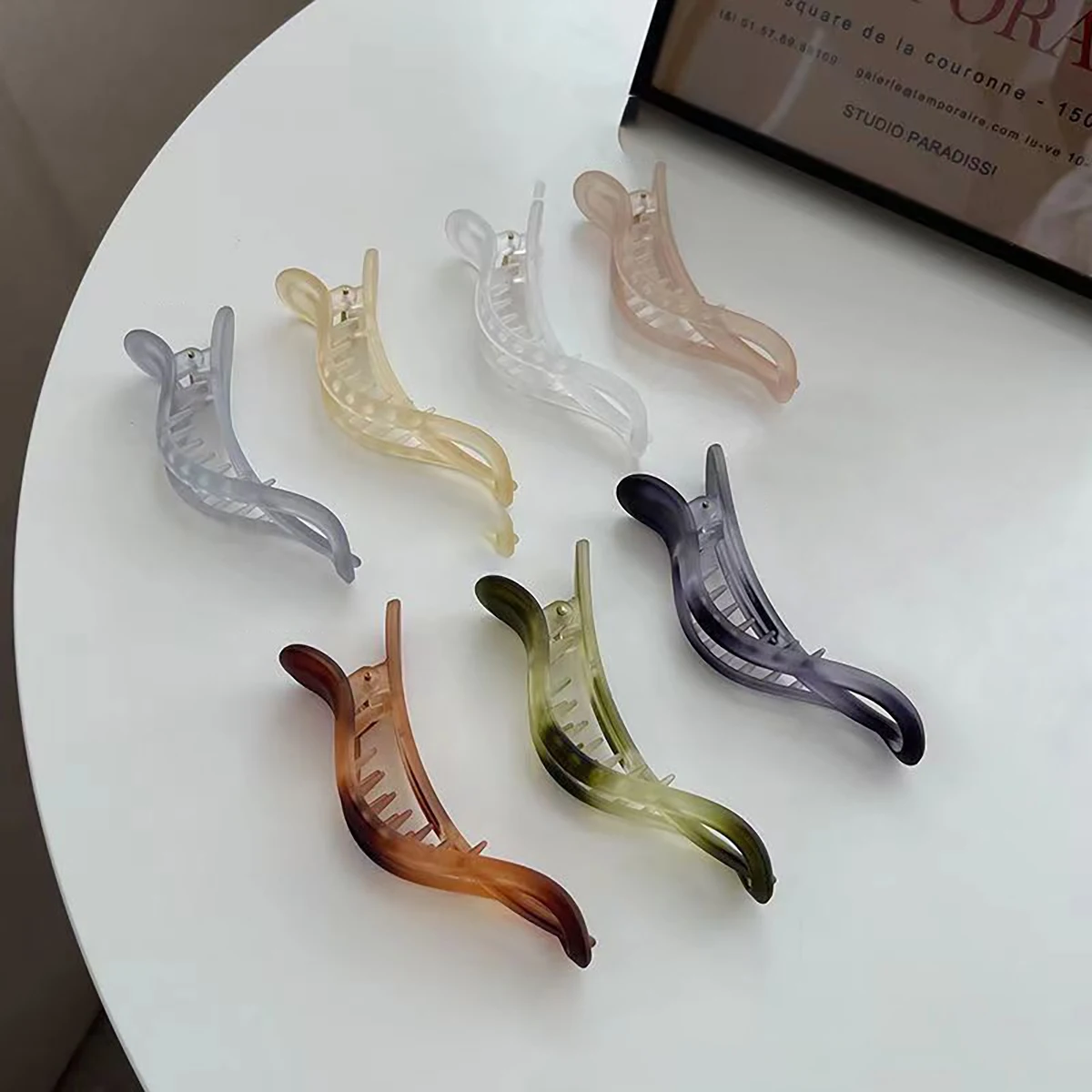 New Acrylic Matte Duckbill Hair Claws Barrettes Bow Solid Color Hair Clips Hair Accessories For Women Hairpin Ponytail Headwear