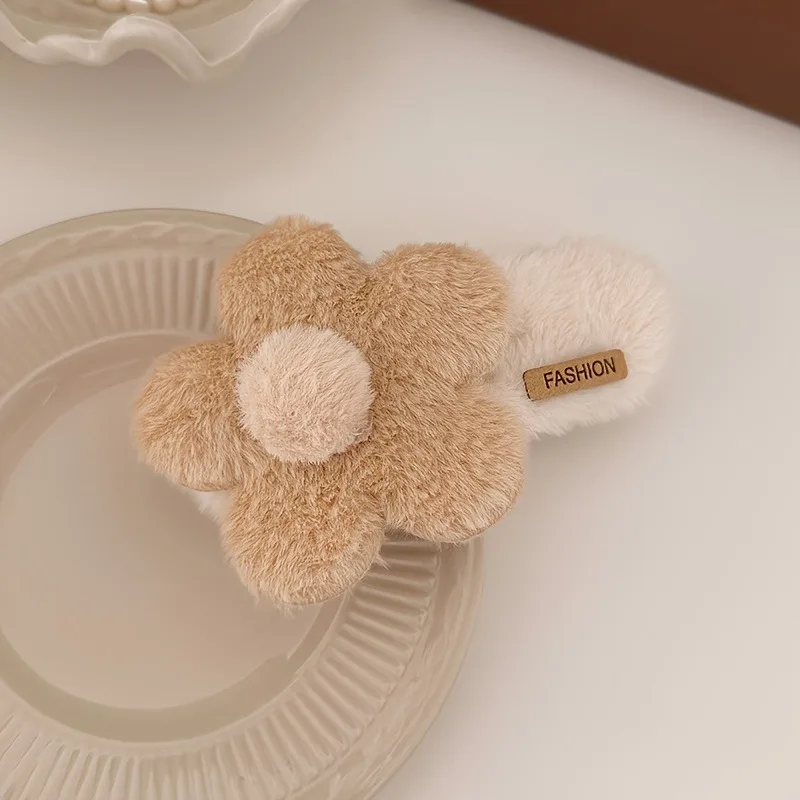 1/3pcs New Plush Flower Hair Clip Handmade Cute Hairstyle Hairpins Big Headwear Accessories Women Headwear  Accessories