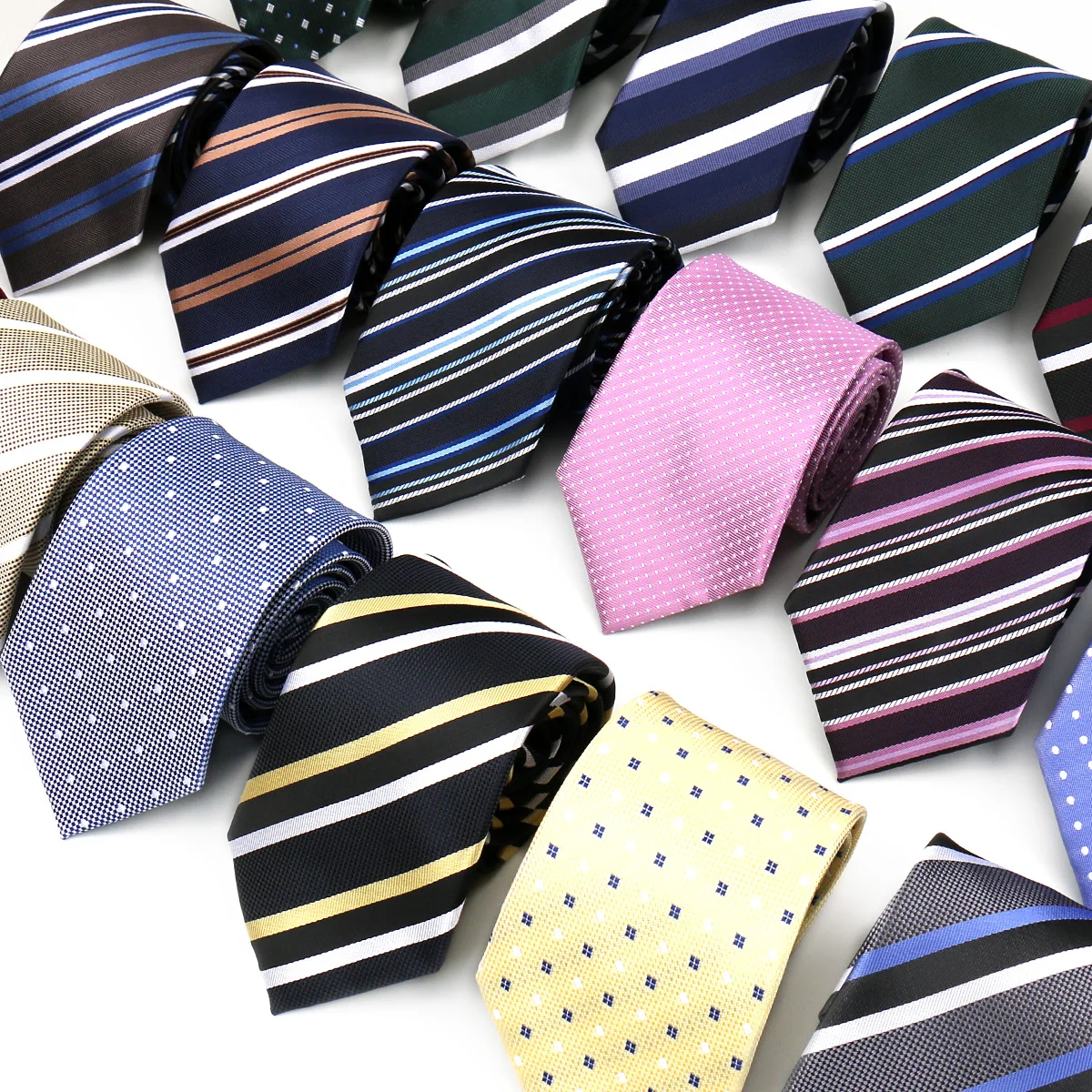 Men Tie 8cm Business 60 Styles Daily Wear Luxury Neckties Classic Striped Gravata For Men Fit Wedding Workplace Suit Accessories