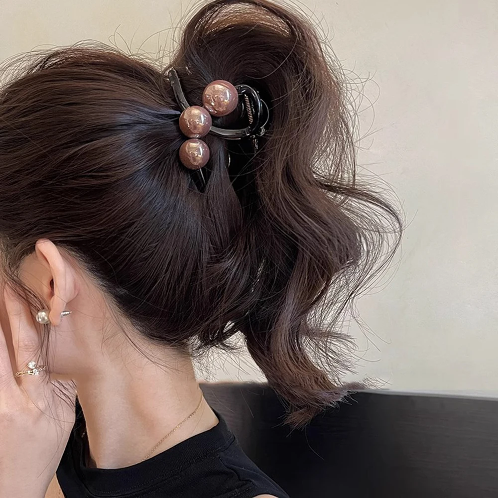 1pc Elegant Charm Female Pearl Grasp Clip Medium Hairpin Shark Clip Hairpin Female New Style Rear Head Luxury Hair Accessories