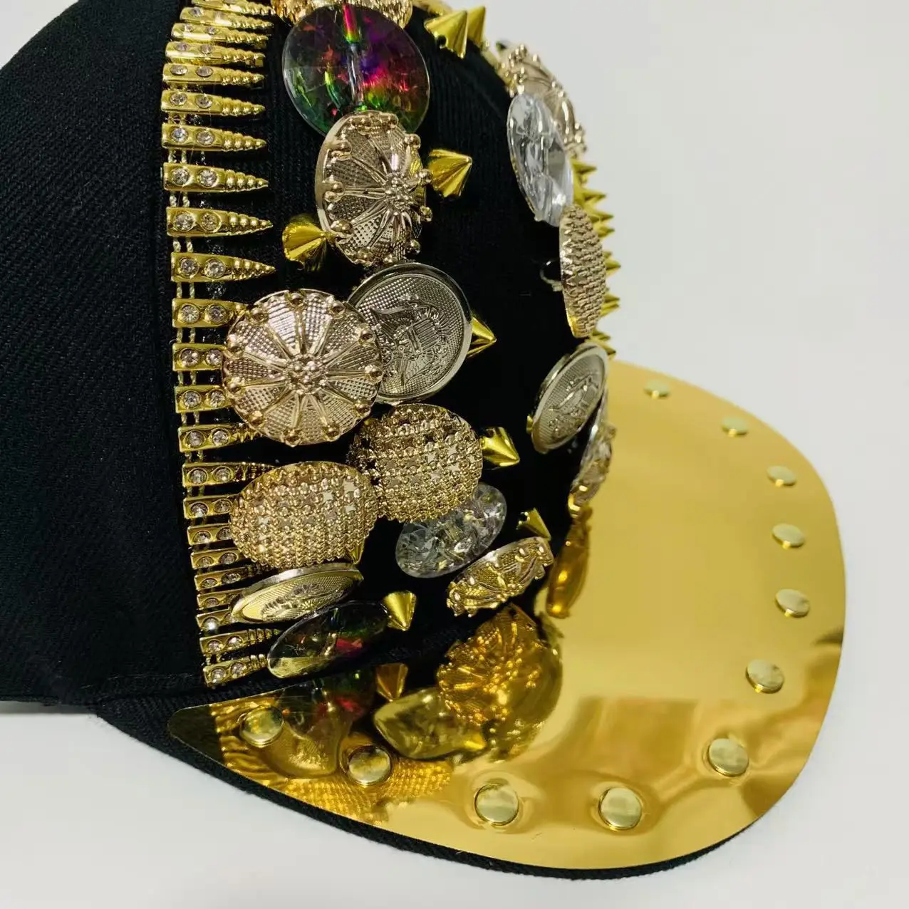 Men And Women New Handmade Cool Button Fashion Rivet Street Dance Fashion Cap